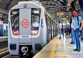 Delhi Metro celebrates 22 years of passenger operations with legacy train TS-01